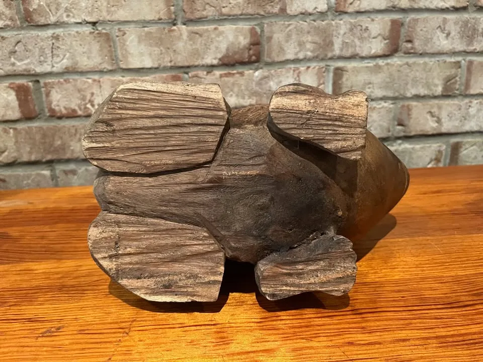 Vintage Large Hand-carved Wooden Frogs Sculpture image indicator(5)