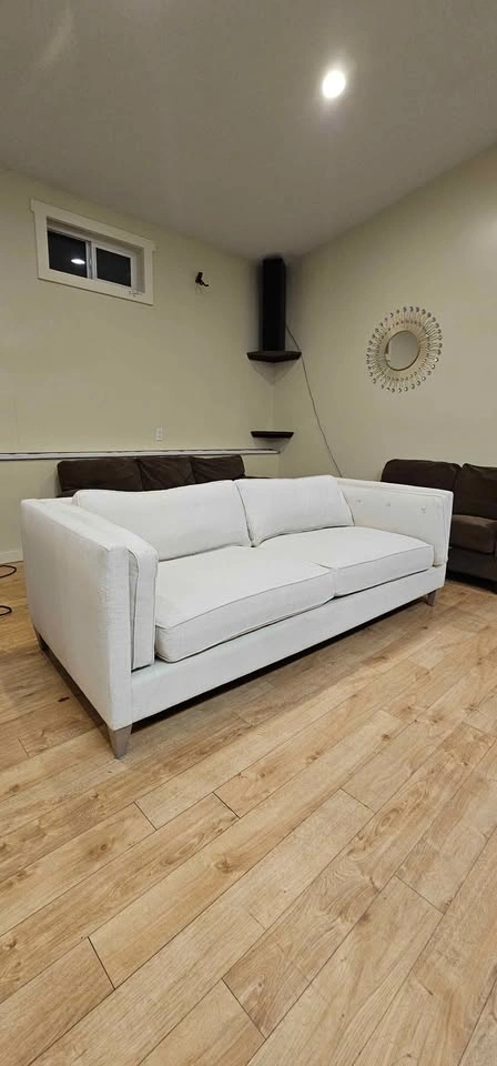 87" Designer Cream Sofa - photo 4