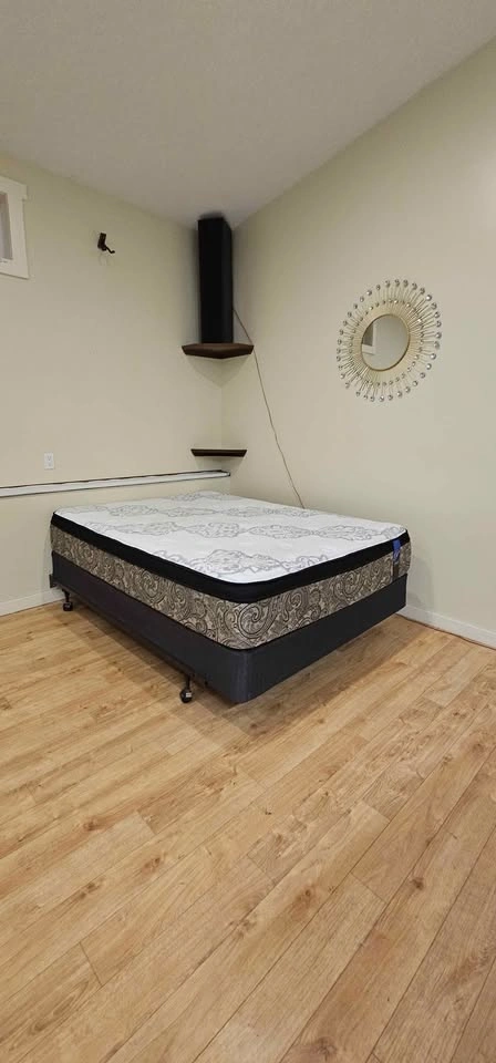 Complete Queen Bed - photo 3