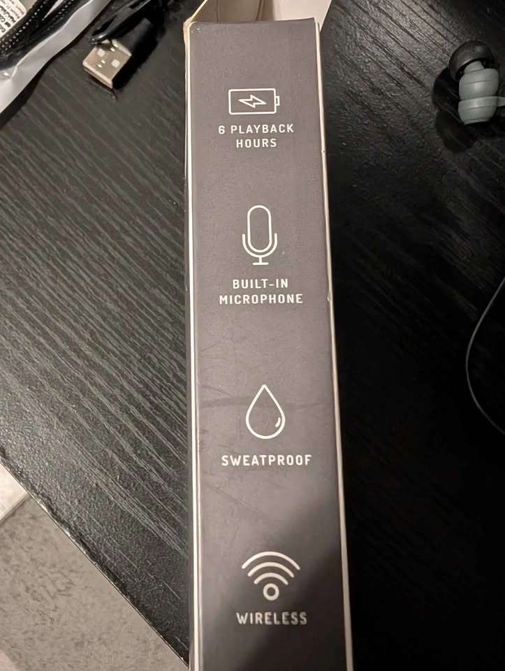 Sweatproof Wireless Sport Earbuds - photo 5