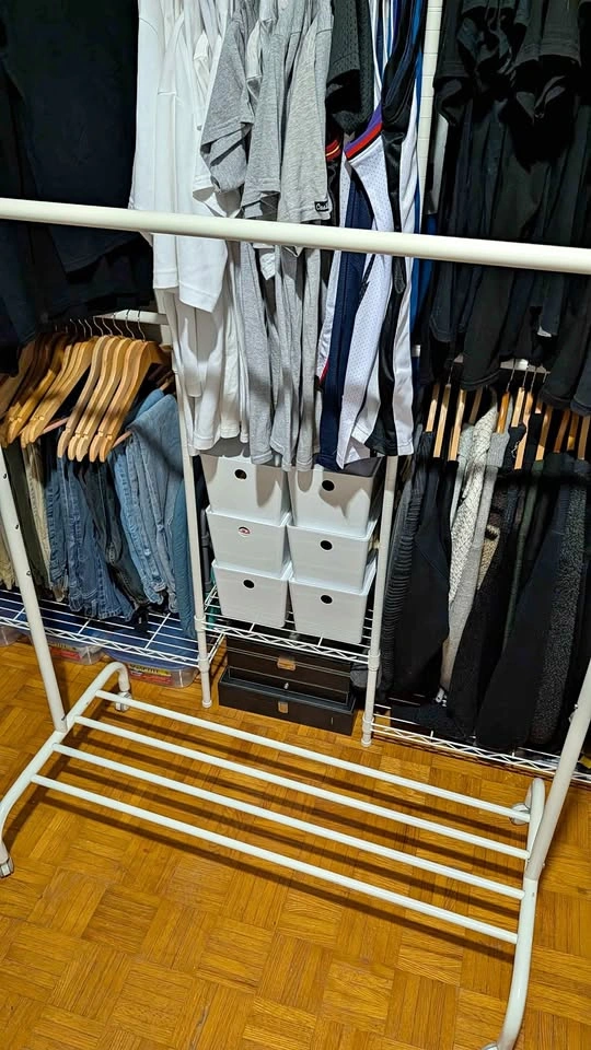 IKEA RIGGA CLOTHING RACK WHITE