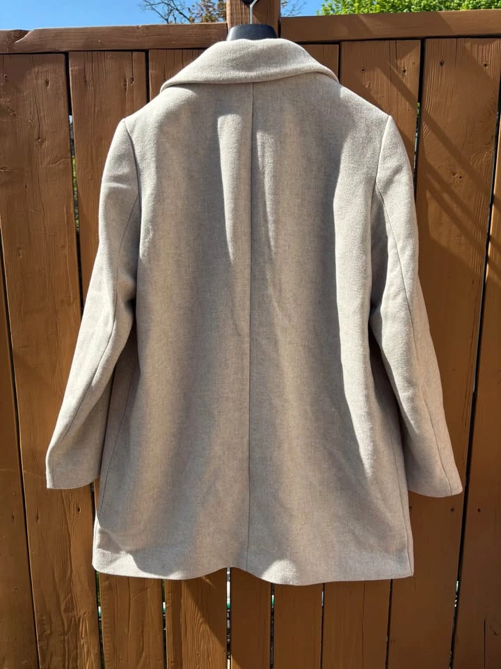 Lovely single breasted wool-blend fall coat - photo 2