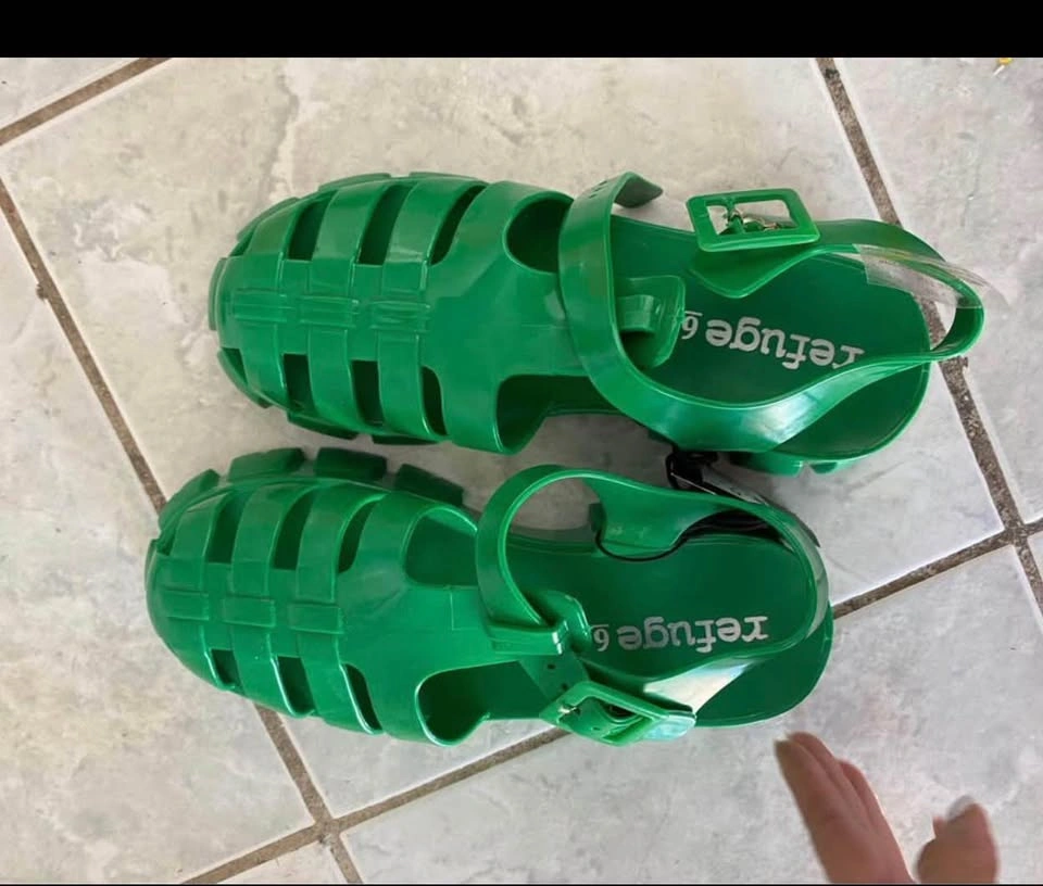 NWT Super Comfy Shoes Sizes 7 & 9 Available - photo 5