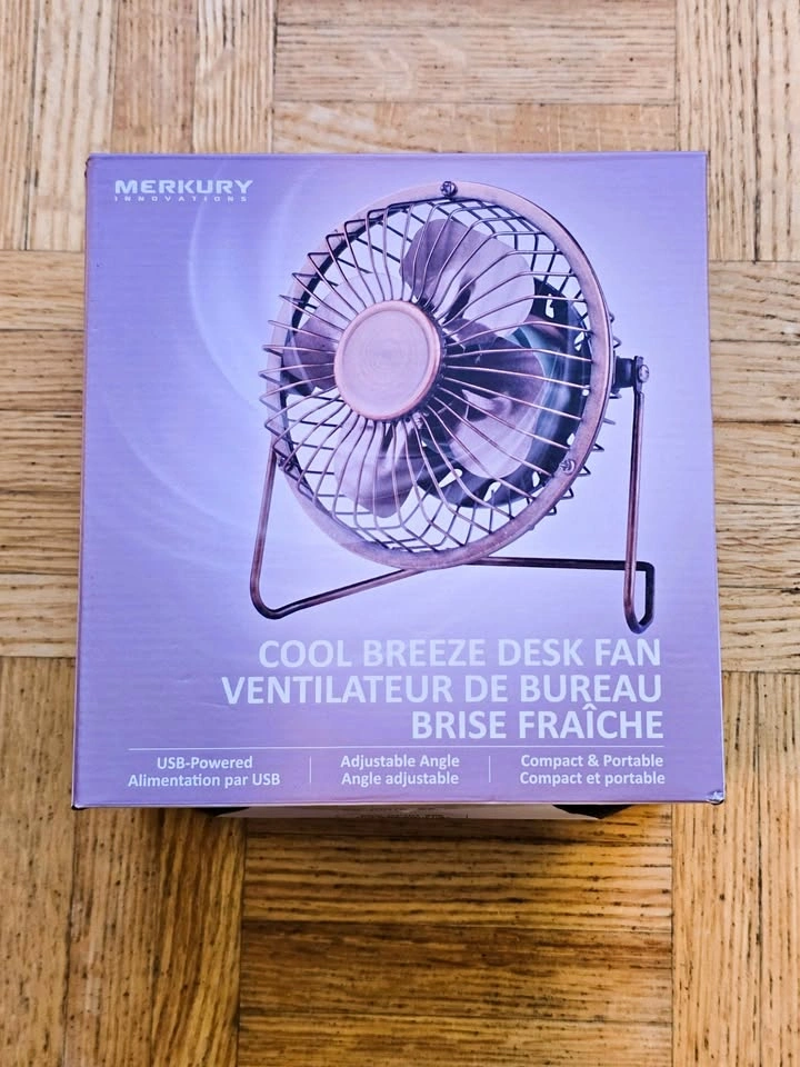 Small Metal Desk Fan - New