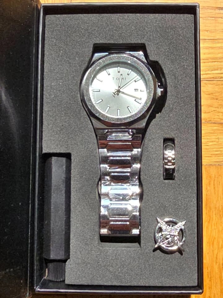 Business Men's Watch Gift Box Set - New - photo 2