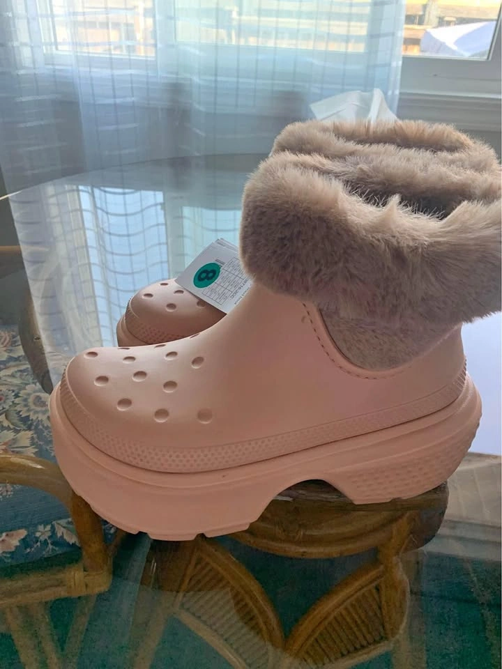 Crocs