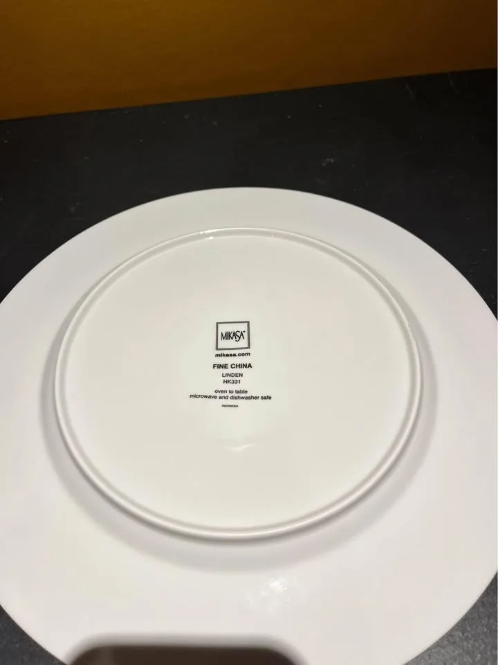 Mikasa Fine China Serving Plate -12” dia. - Linden Pattern image indicator(4)