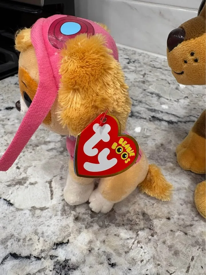 Paw Patrol TY Beanie Boos - BNWT - Chase & Skye image indicator(4)
