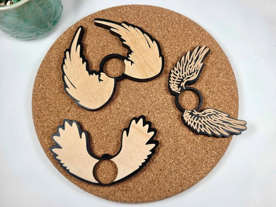 Wooden holders for crystal spheres