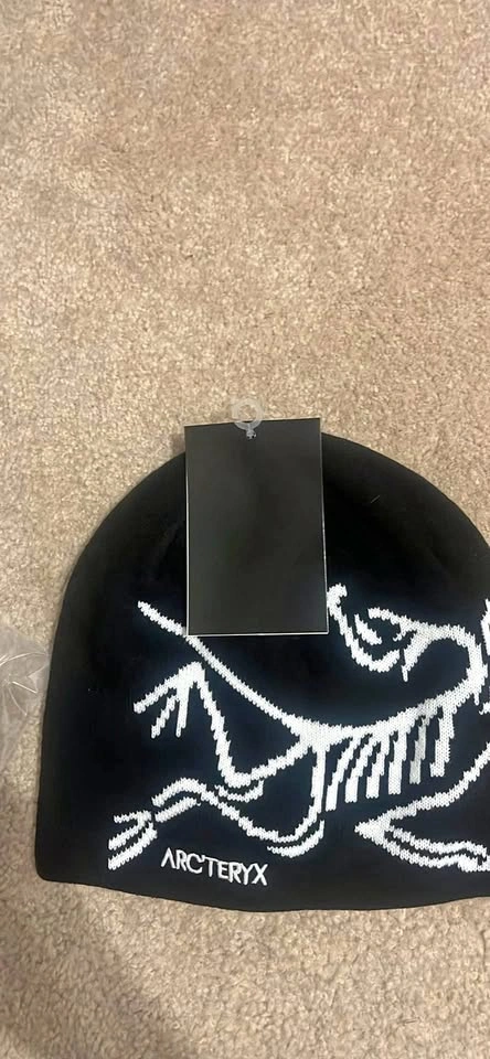 Arc’teryx beanies