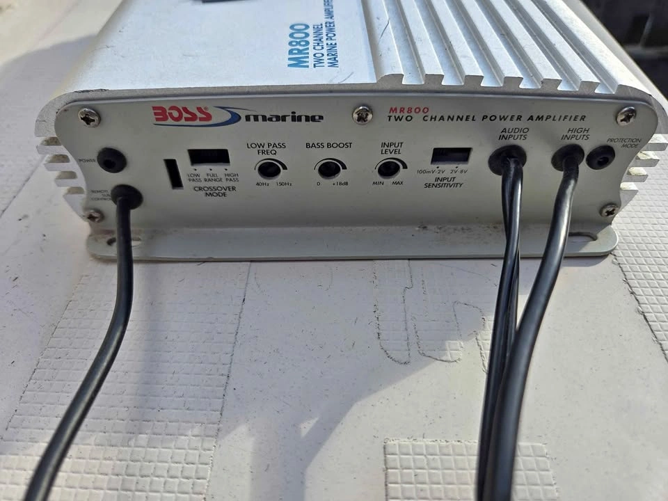 Boss Marine MR800 Two Channel Amplifier
