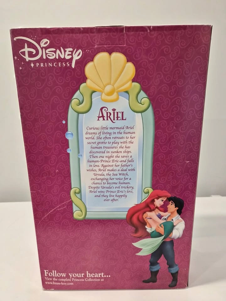 2003 Disney Princess Ariel Porcelain Keepsake Doll by the Brass - photo 3