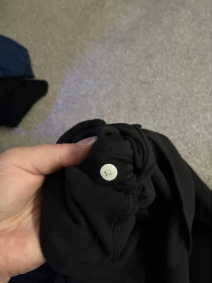 Lululemon Black Leggings Size 12 - photo 3