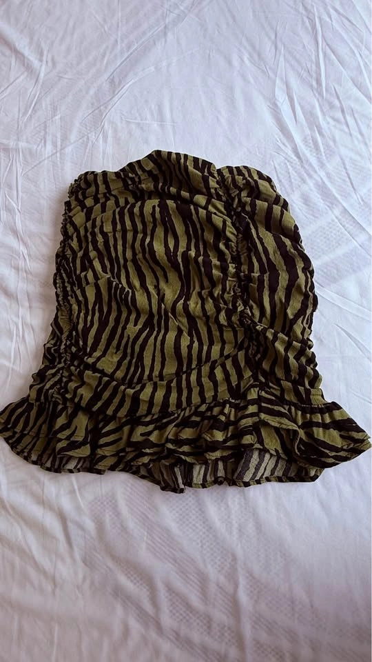 ZARA SKIRT WORN ONCE SMALL - photo 4