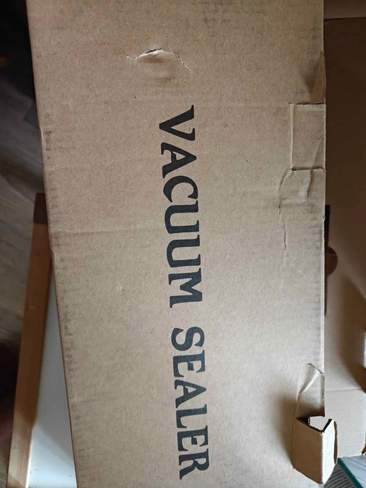 Vacuum Sealer - photo 2