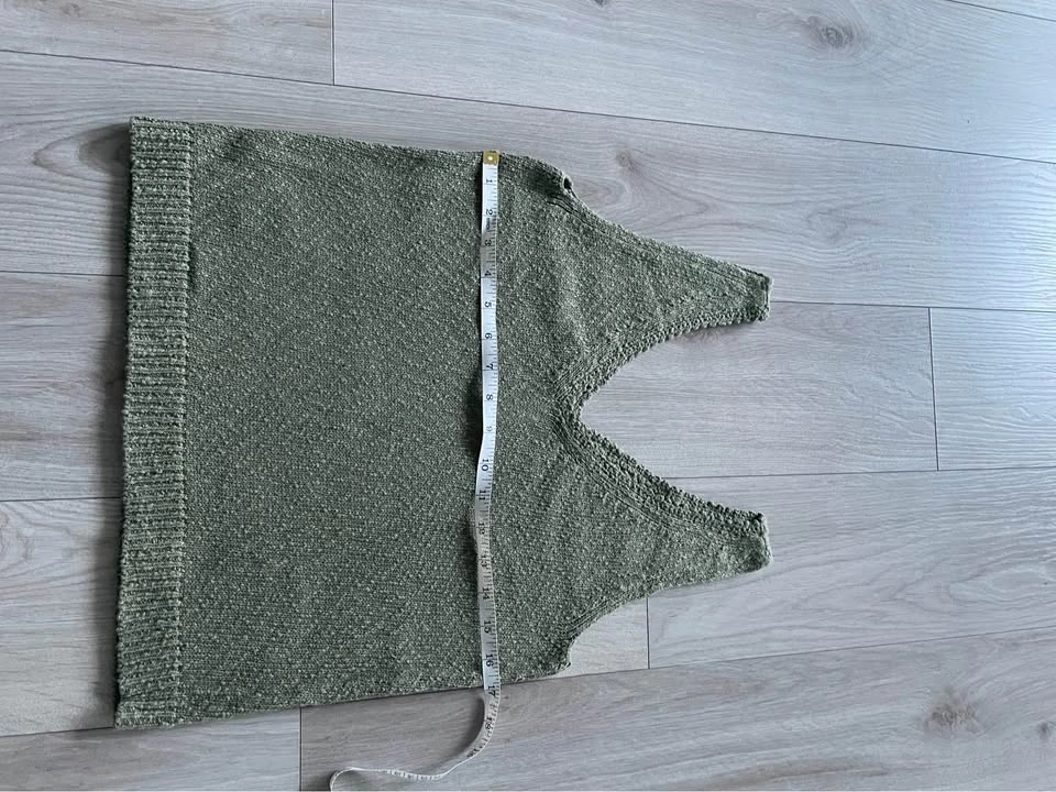 Tommy Bahama cotton and linen tank, double v, olive green, XS - photo 2