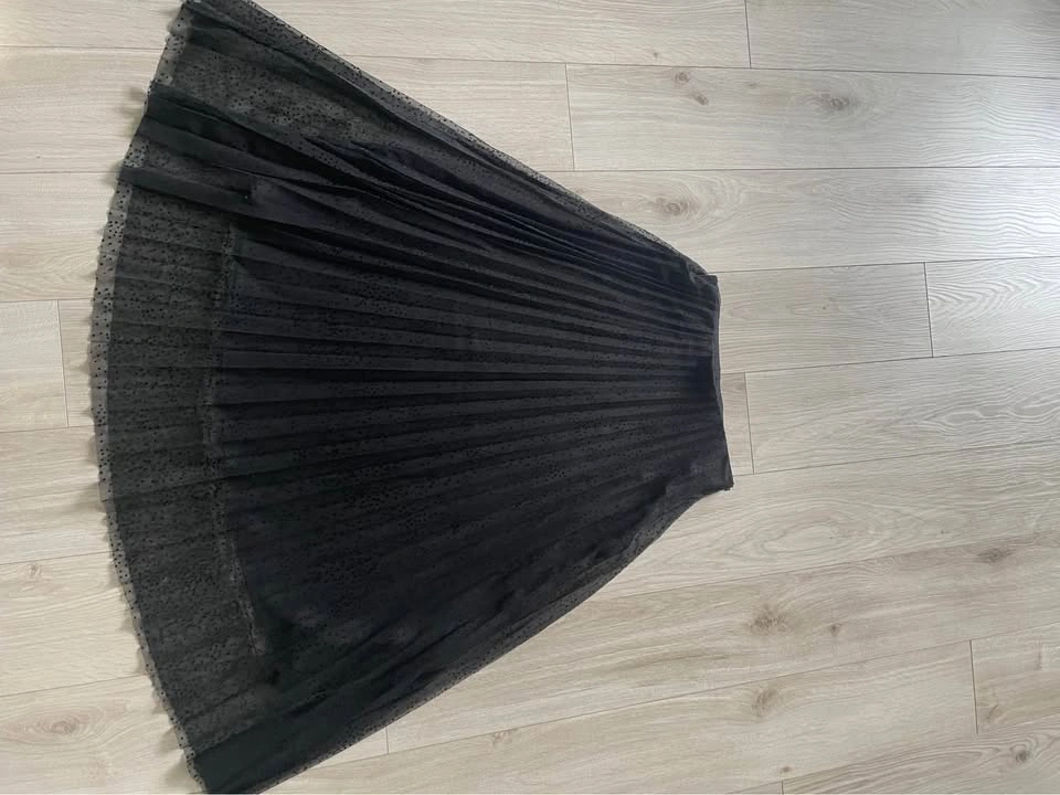 Zara plumetis black lined midi skirt, XS - photo 2