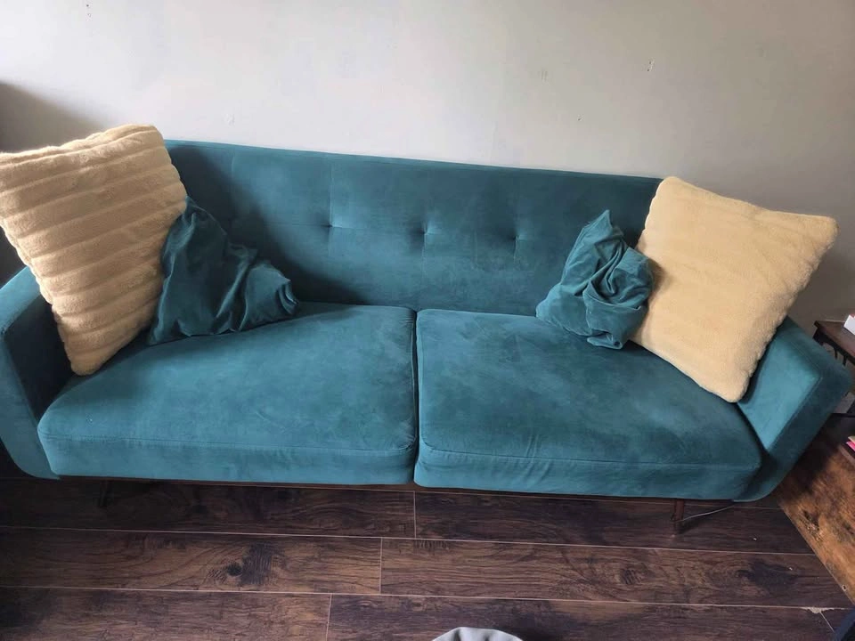 Mid-Century Modern Teal Velvet Sofa - photo 4