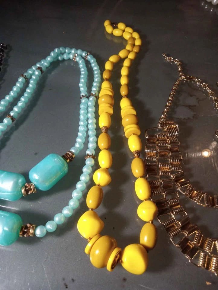 Wearable Jewellery Lot Statement Necklaces Unsigned - photo 4