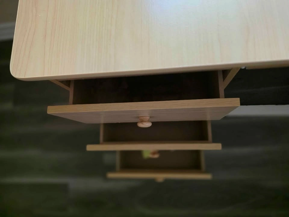 Light Wood Finish Desk with 3 Drawers and Keyboard Tray - photo 2