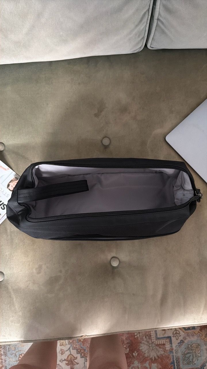 Black Zip Pouch Toiletry Bag/Hair Styling Kit - photo 5