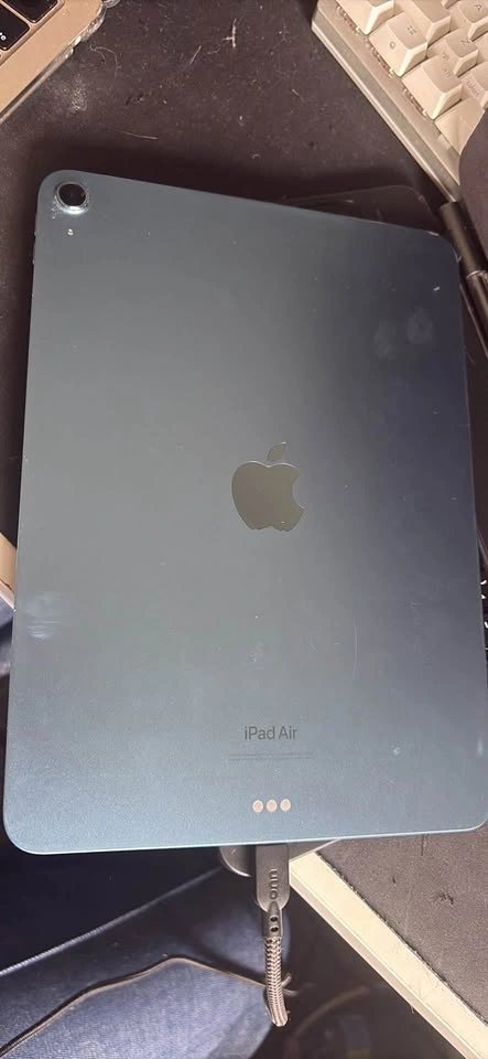 iPad Air Gen 5 with Apple Pencil - photo 2
