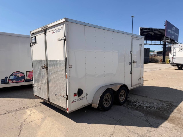 14 ft enclosed cargo trailer - photo 4