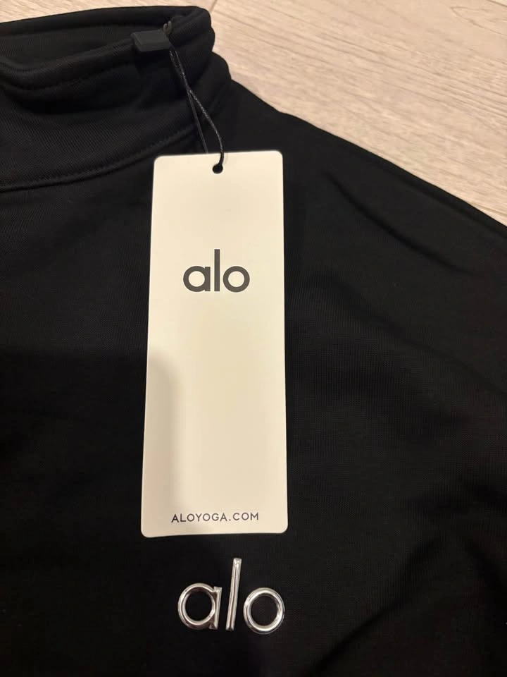 alo quarter zip - photo 2