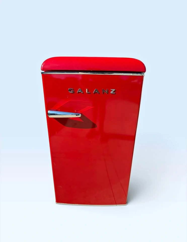 Galanz mini fridge