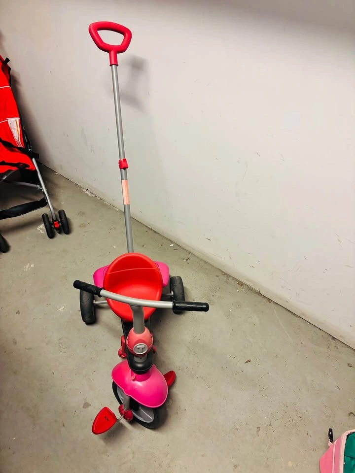 SmartTrike Pink and Red Tricycle with Push Handle - photo 2