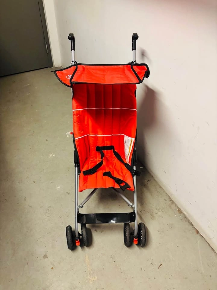 Bily Umbrella Stroller - photo 4