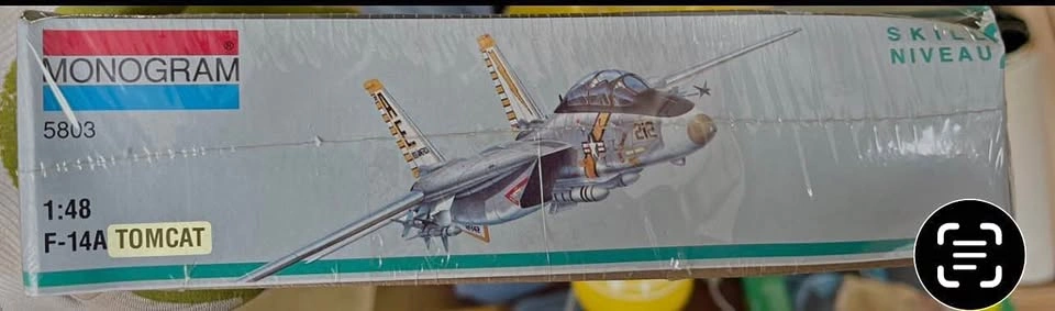 Tom cat model - vintage find still sealed