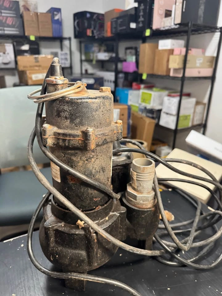 Cast Iron Submersible Sump Pump - photo 3