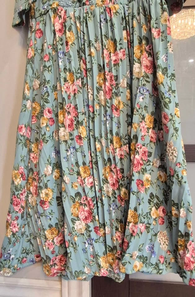 Girls Vintage Style Floral Pleated Dress - Size 36 - photo 4