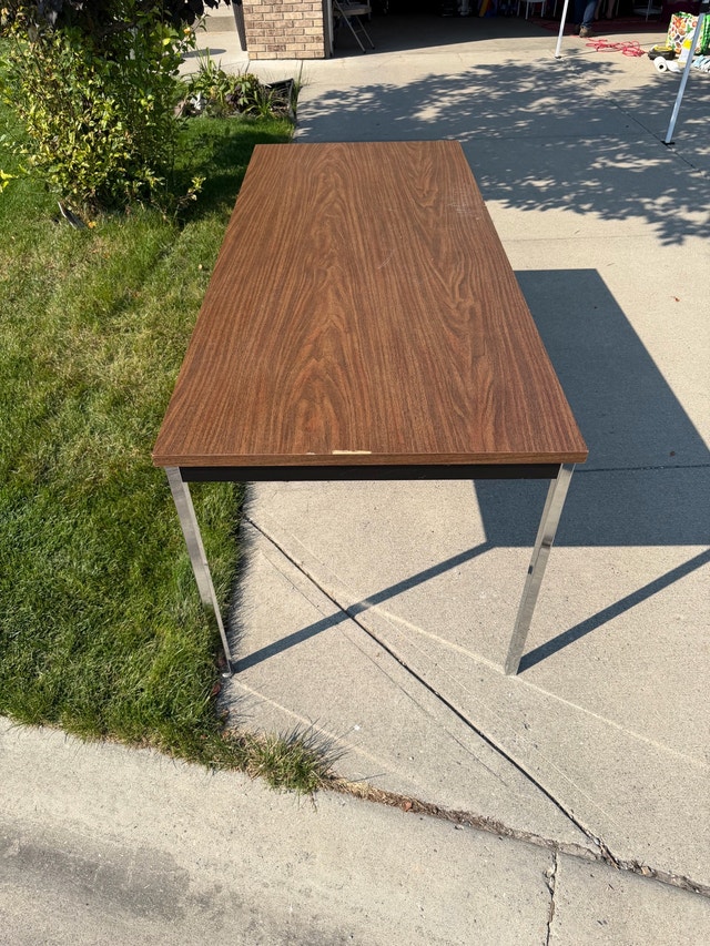 Solid Table 6ft x 2.5 ft