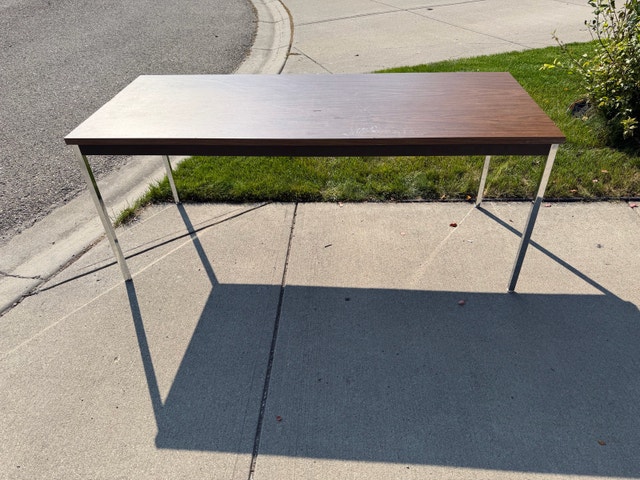 Solid Table 6ft x 2.5 ft - photo 2