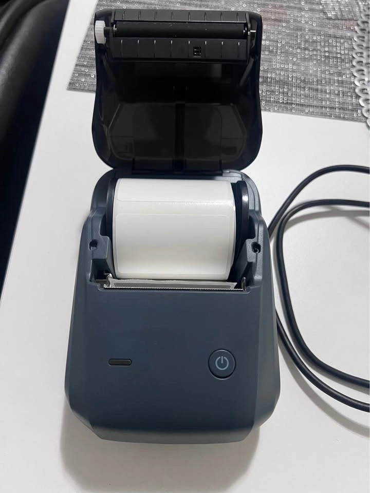NIIMBOT Portable Thermal Label Maker - photo 2