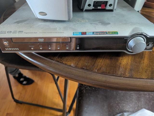 Five Speakers with Surround Sound Amp & DVD Player - photo 3