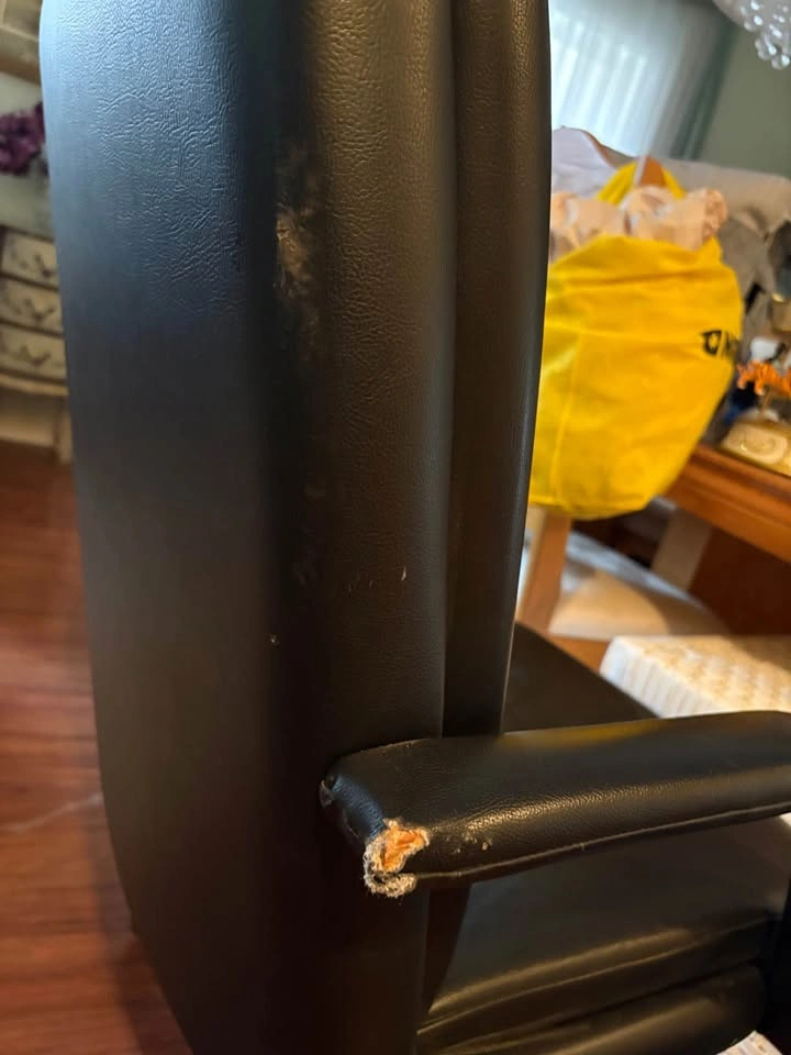 Black Faux Leather Office Chair - photo 5