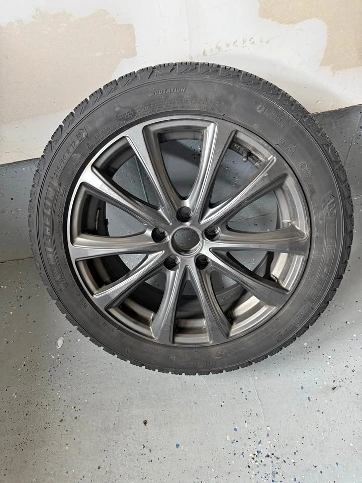 Michelin X-Ice Snow Tires 215/50R17 with Rims