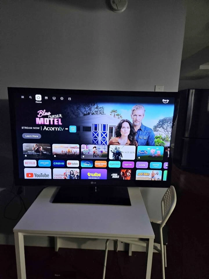 LG SMART TV 47"