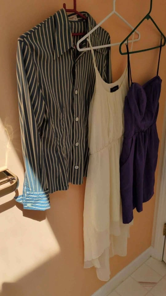 Women's medium clothing bundle - photo 2