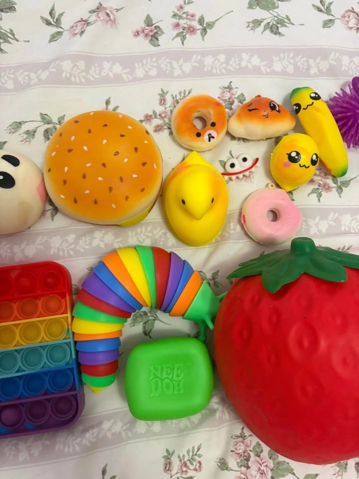 needoh fidget collection - photo 3