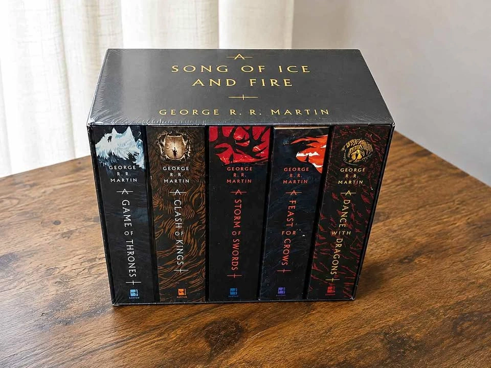 A Song of Ice and Fire – 5 Book Box Set