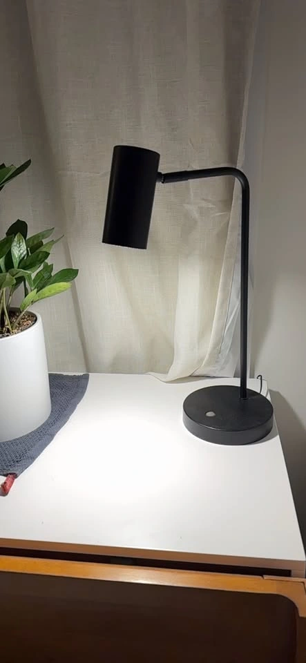 Black Desk Lamp - photo 3