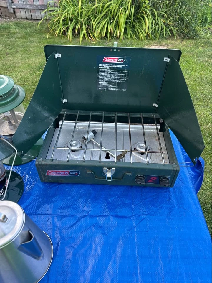 Camping gear Lot - photo 2