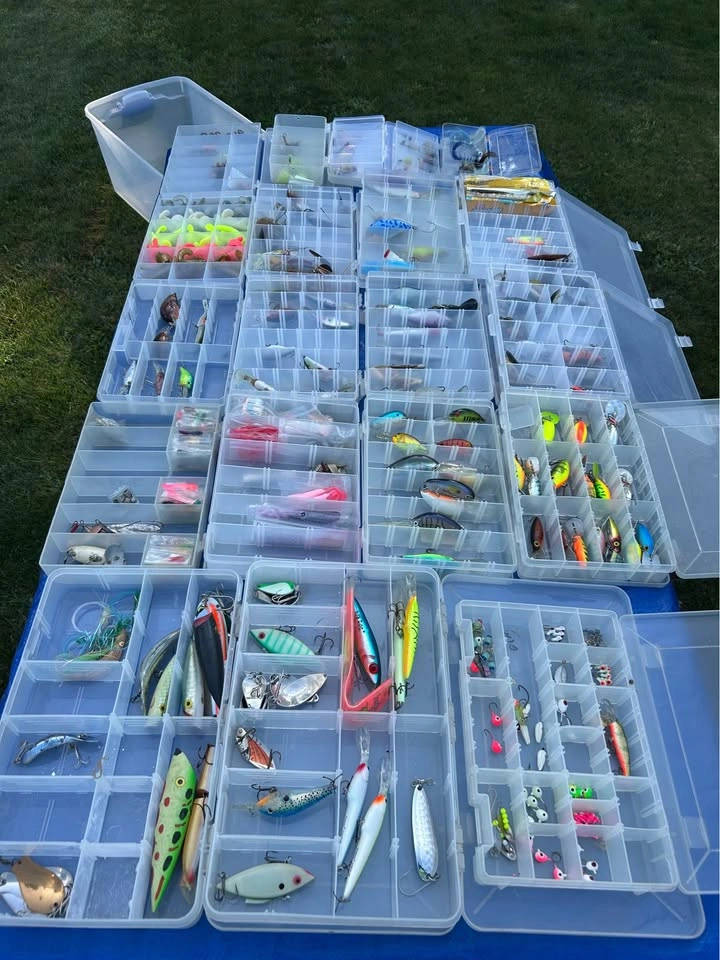 Fishing tackle Lot #1 - photo 2