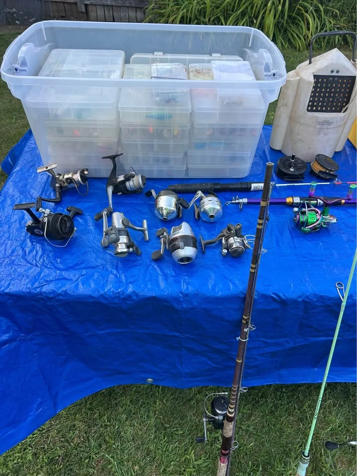 Fishing tackle Lot #1 - photo 5