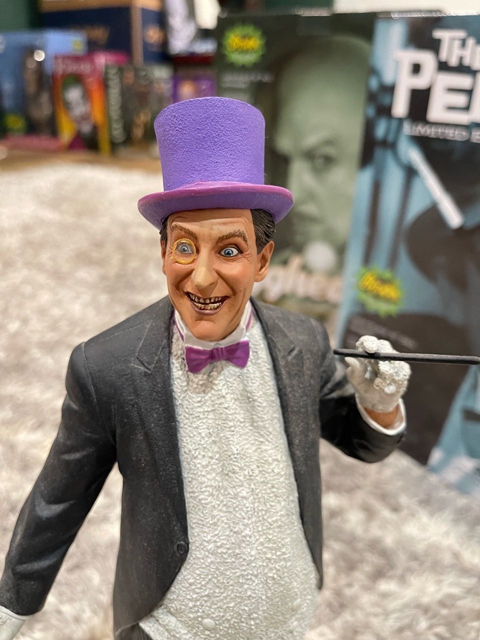 Batman 1966 TV Series The Penguin 1:6 Scale Maquette Statue - photo 2