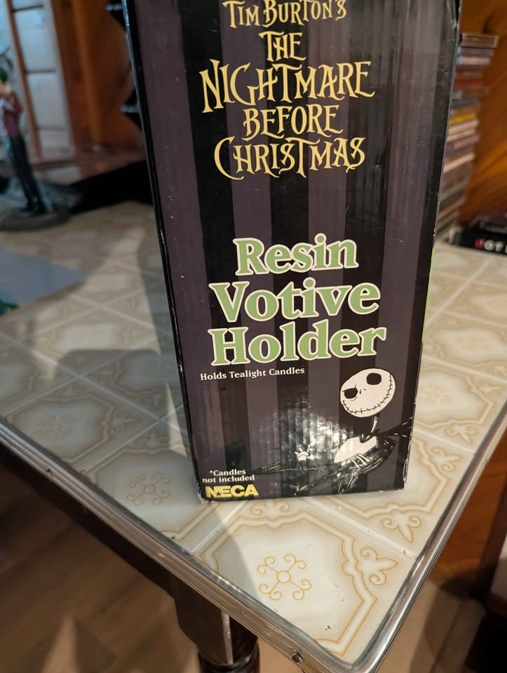 NECA The Nightmare Before Christmas "Jack and Spider Webs" Resin - photo 4